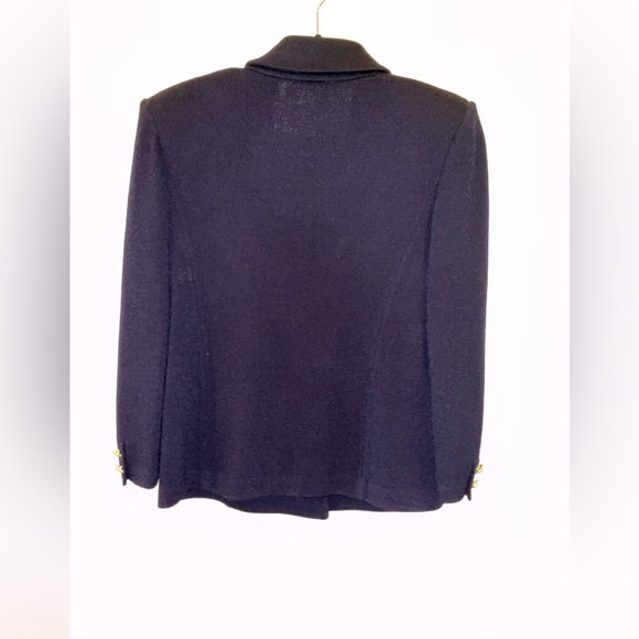 ST. JOHN By Marie Gray Blazer—Sz. 8, Navy, Single Breasted, w/ Gold Buttons - Picture 2 of 3